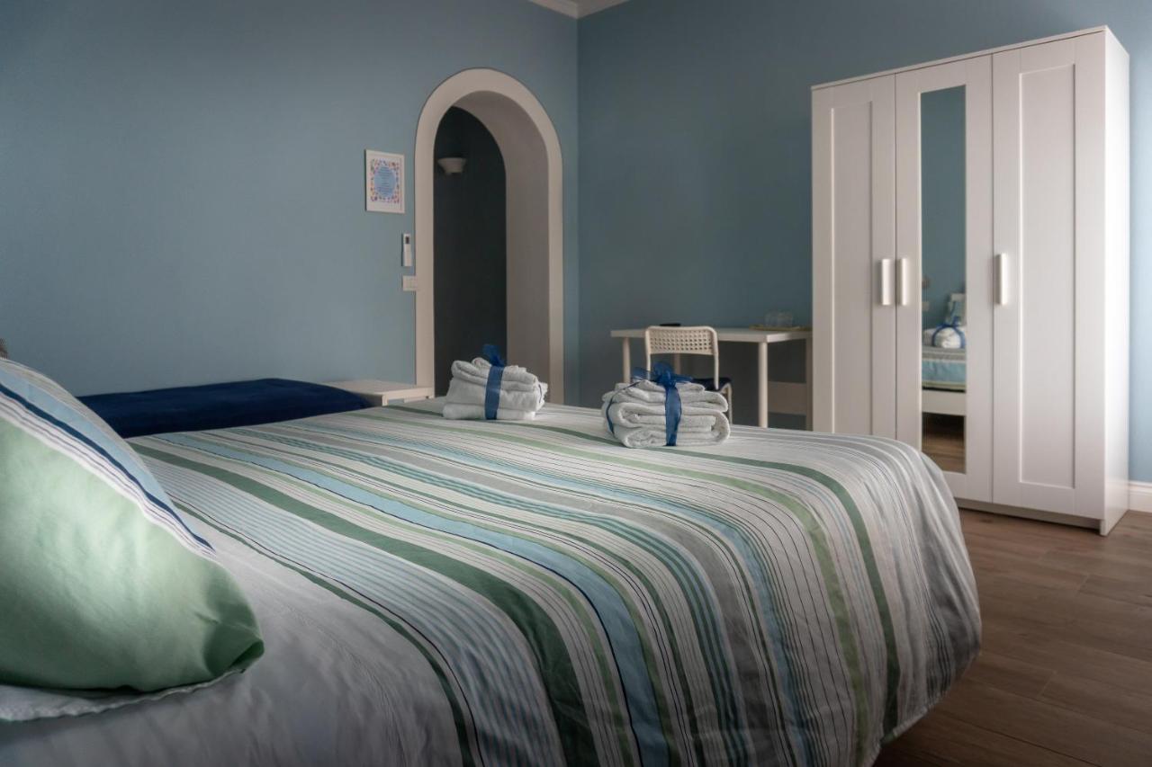 La Rosa Tra I Laghi B&B Meina Dış mekan fotoğraf