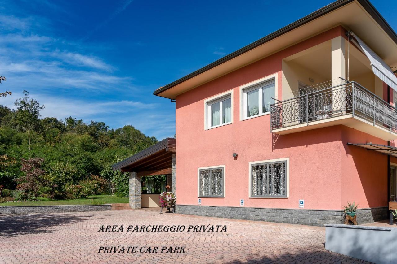 La Rosa Tra I Laghi B&B Meina Dış mekan fotoğraf